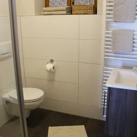 S' Berghaeusl Randeck Эссинг